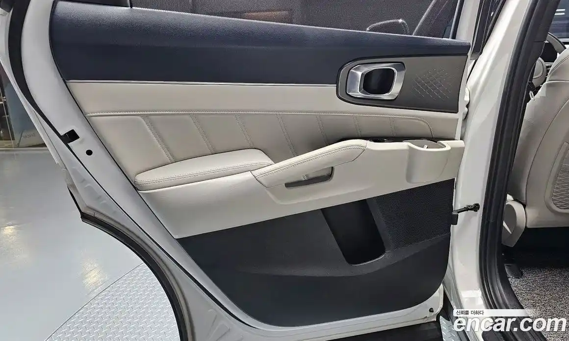 Kia Sorento 2024 1.6 автомат (гидро), фото 15