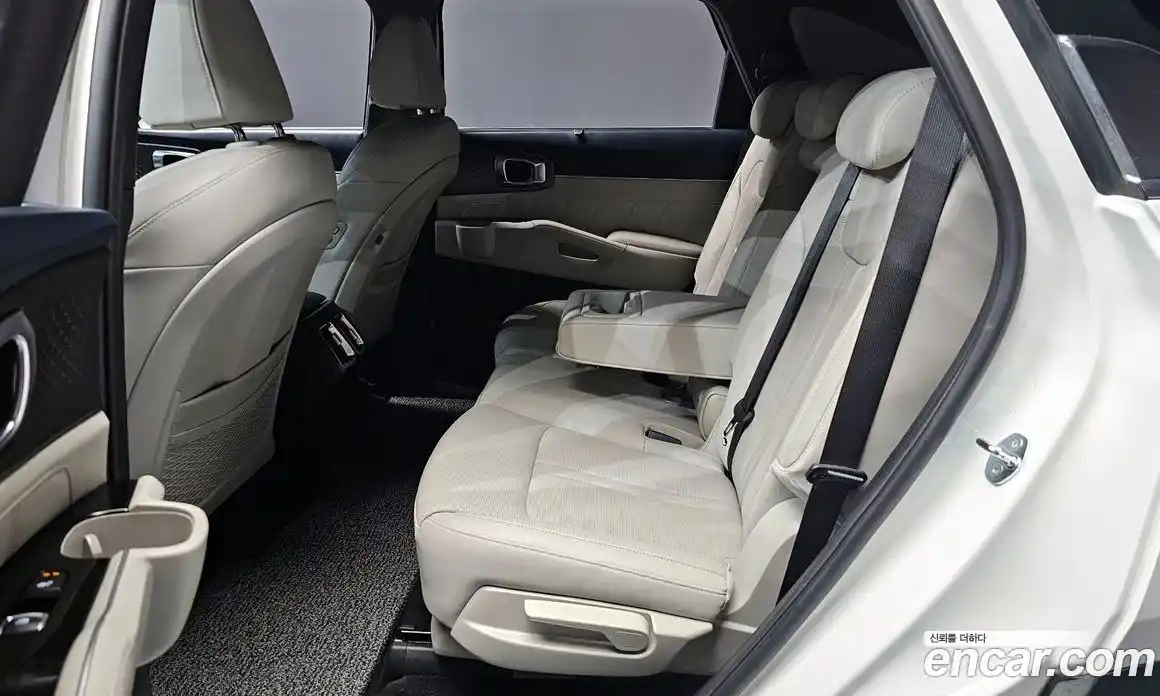 Kia Sorento 2024 1.6 автомат (гидро), фото 18