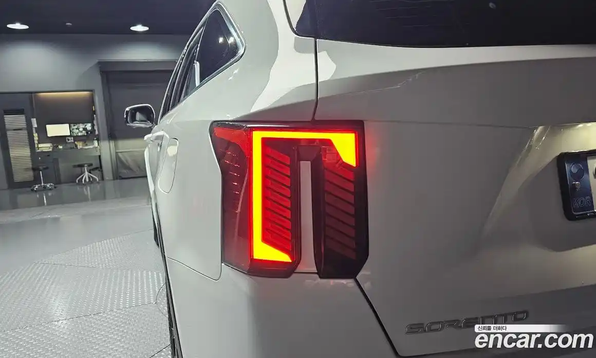 Kia Sorento 2024 1.6 автомат (гидро), фото 9