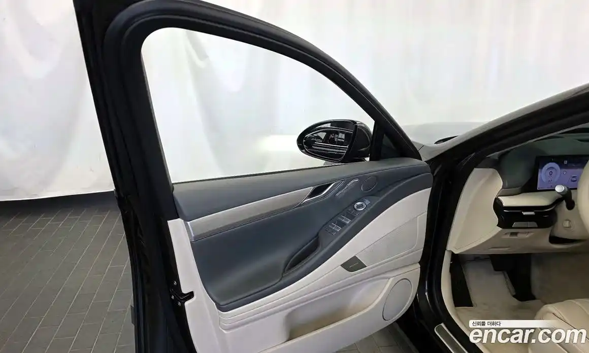 Genesis G80 2024 2.5 автомат (гидро), фото 14