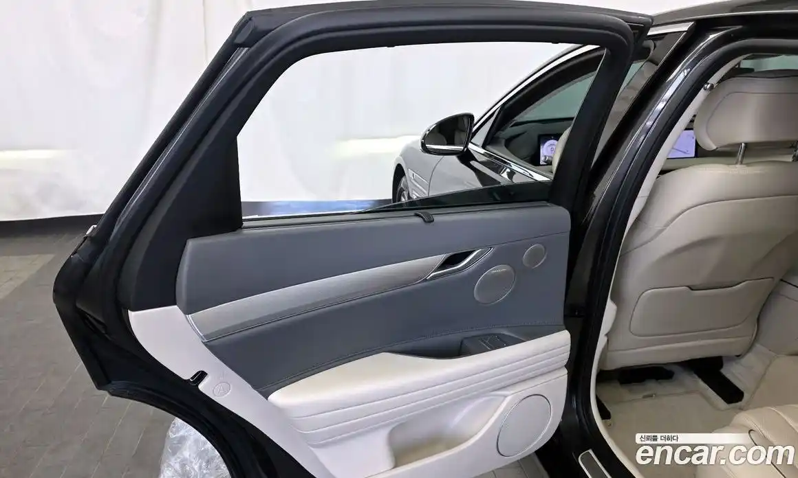 Genesis G80 2024 2.5 автомат (гидро), фото 15