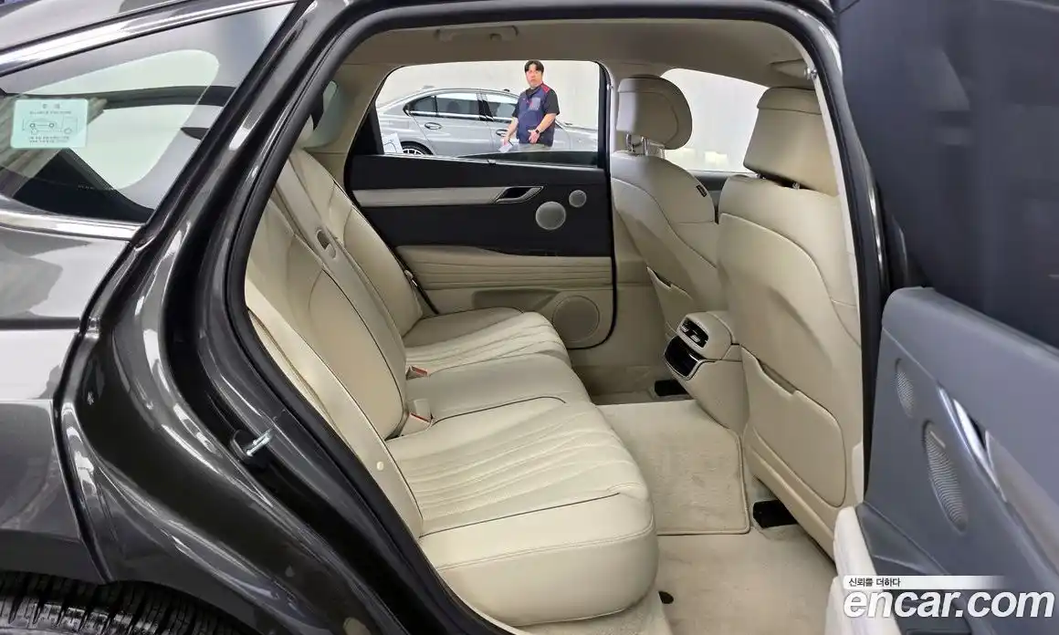 Genesis G80 2024 2.5 автомат (гидро), фото 18