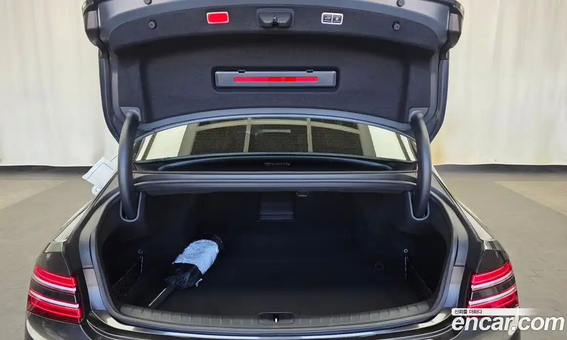 Genesis G80 2024 2.5 автомат (гидро), фото 26
