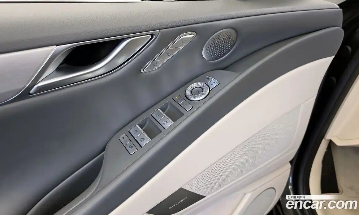 Genesis G80 2024 2.5 автомат (гидро), фото 28