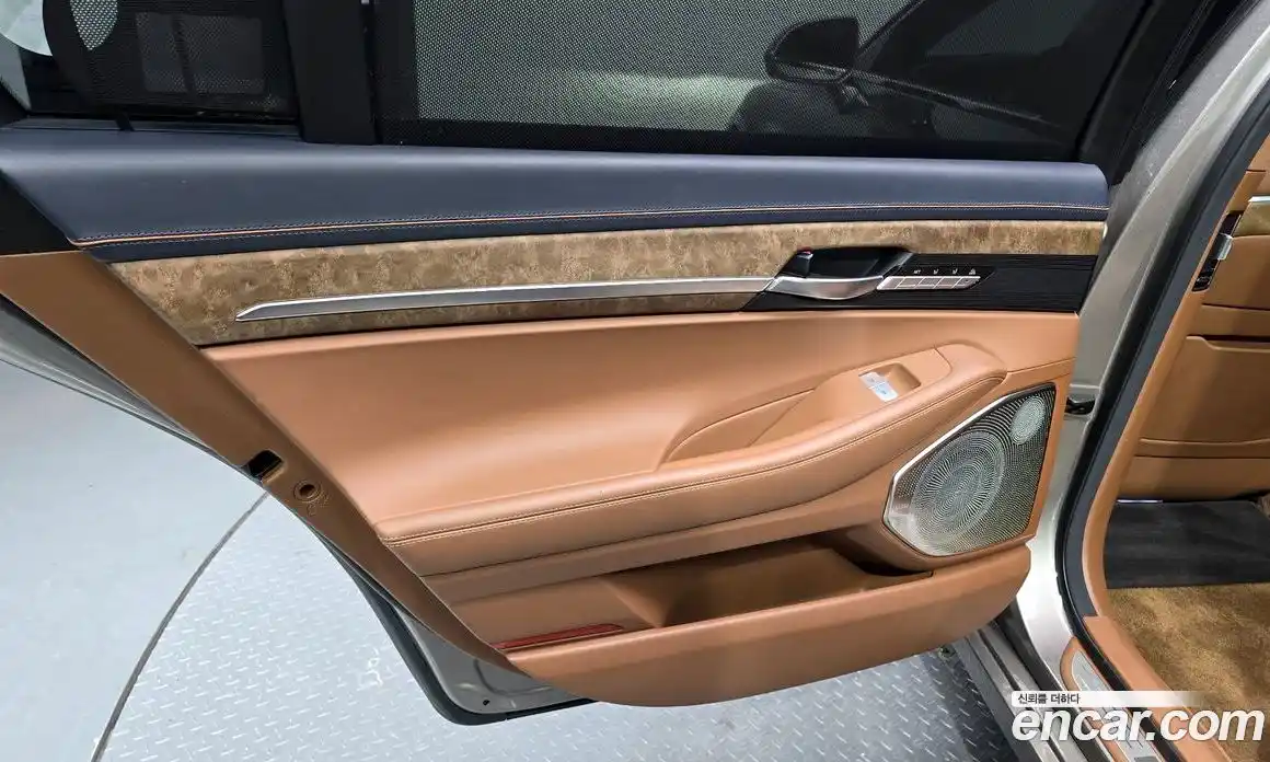 Genesis G90 2019 5.0 автомат (гидро), фото 15