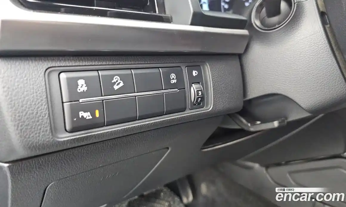 SsangYong Rexton 2023 2.2 автомат (гидро), фото 16