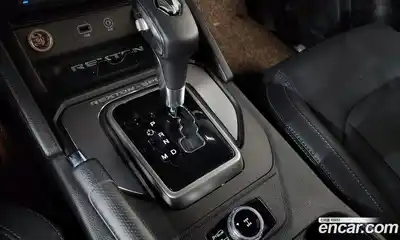 SsangYong Rexton 2019 2.2 автомат (гидро), миниатюра 12
