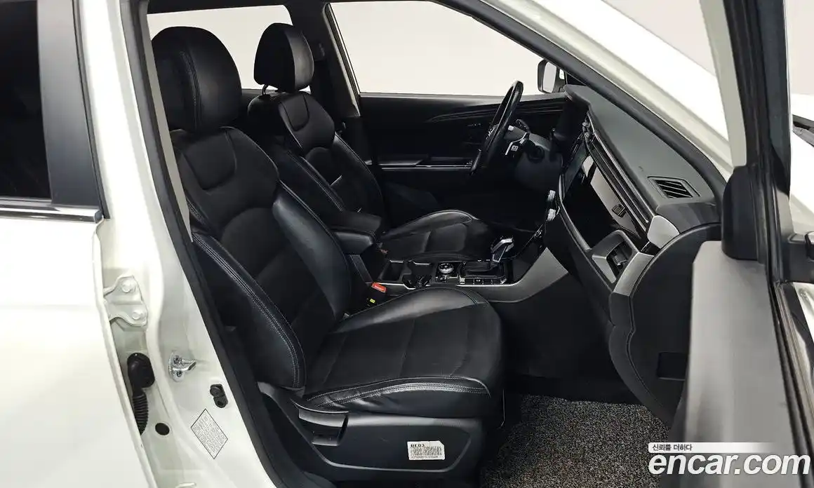 SsangYong Korando 2019 1.6 автомат (гидро), фото 15