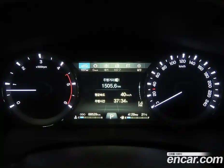 SsangYong Rexton 2019 2.2 автомат (гидро), фото 8