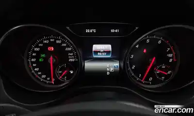 Mercedes-Benz GLA-Class 2018 2.0 гидро, миниатюра 11 Mercedes-Benz GLA-Class 2018 2.0 гидро, миниатюра 11