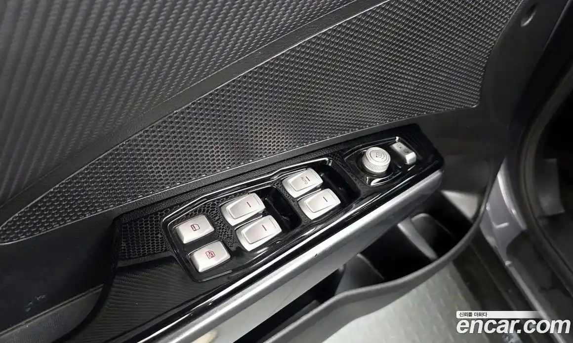 SsangYong TIBOLI 2019 1.6 автомат (гидро), фото 24