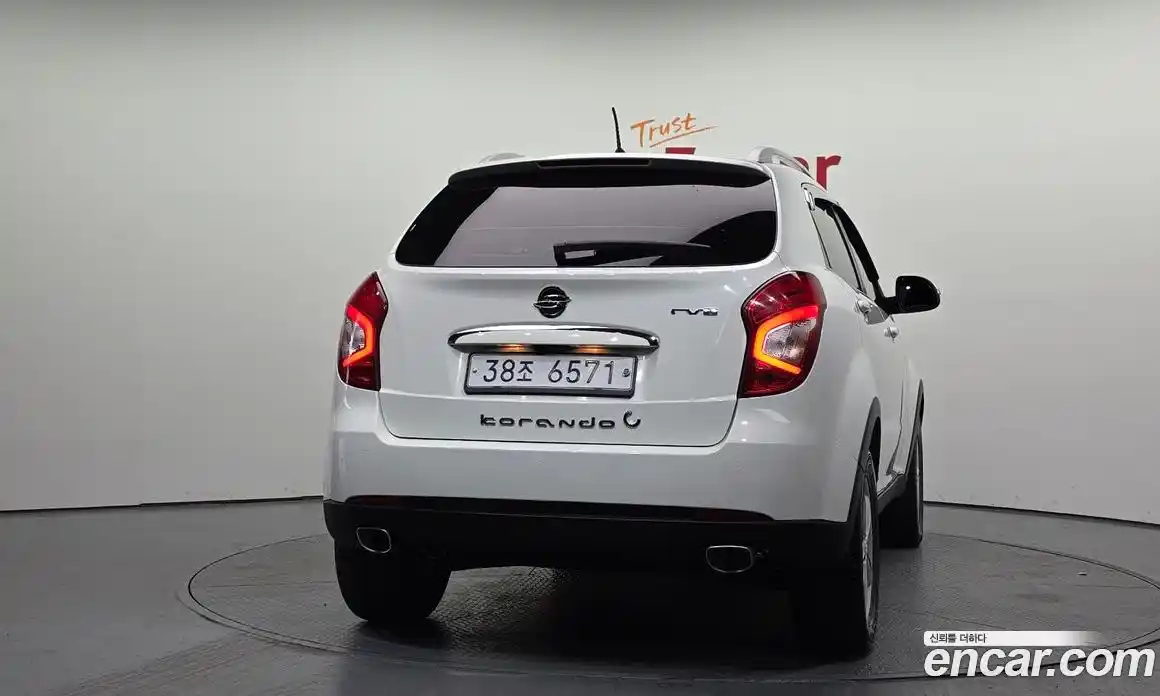 SsangYong Korando 2014 2.0 автомат (гидро), фото 4