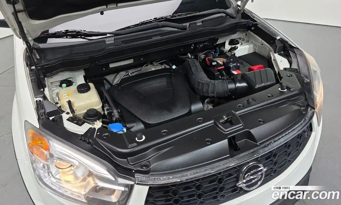 SsangYong Korando 2014 2.0 автомат (гидро), фото 6