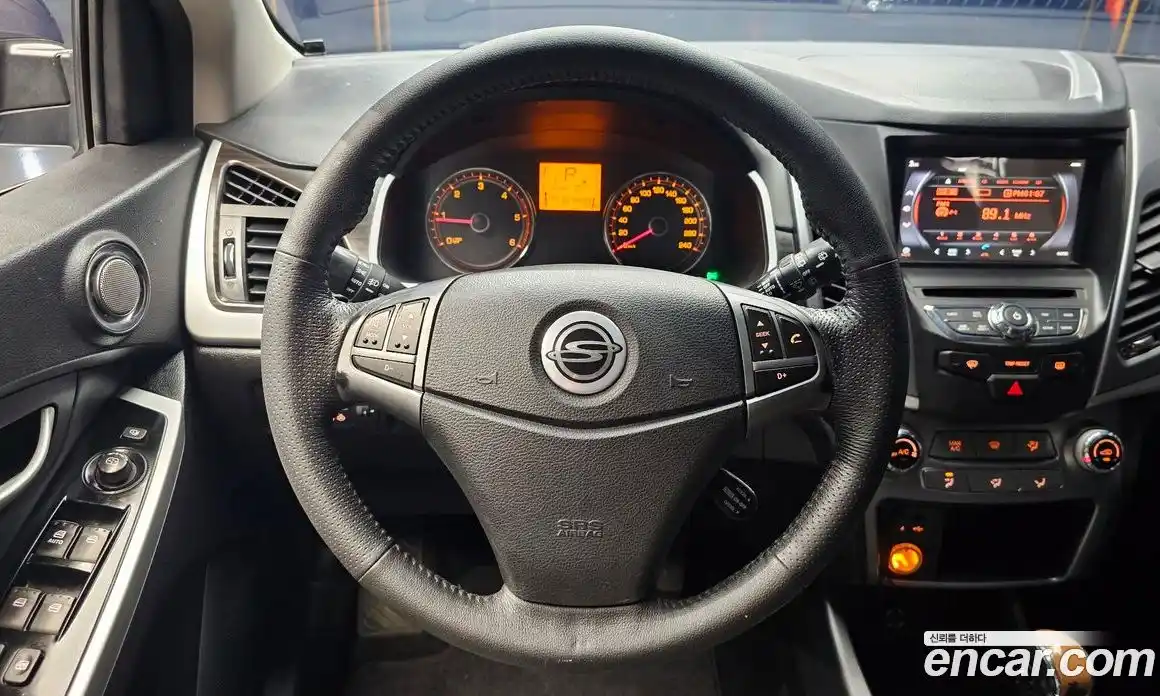 SsangYong Korando 2016 2.2 автомат (гидро), фото 19
