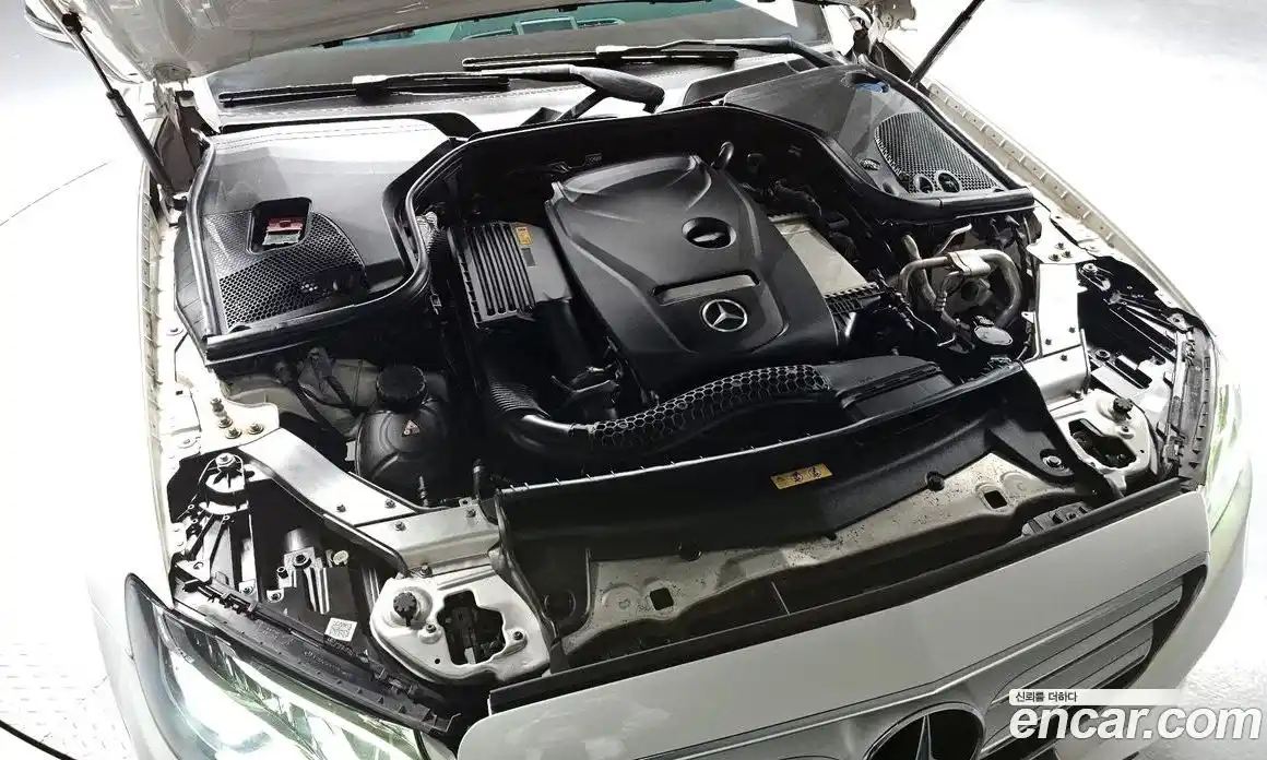 Mercedes-Benz E-Class 2019 2.0 автомат (гидро), фото 6