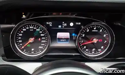 Mercedes-Benz E-Class 2019 2.0 автомат (гидро), миниатюра 8