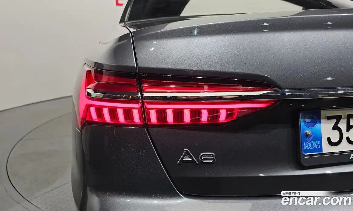 Audi A6 2022 2.0 автомат (гидро), фото 9