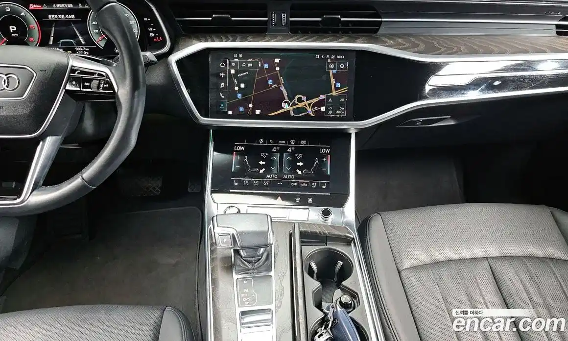 Audi A6 2021 2.0 автомат (гидро), фото 13