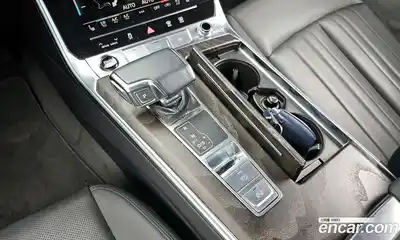 Audi A6 2021 2.0 автомат (гидро), миниатюра 9