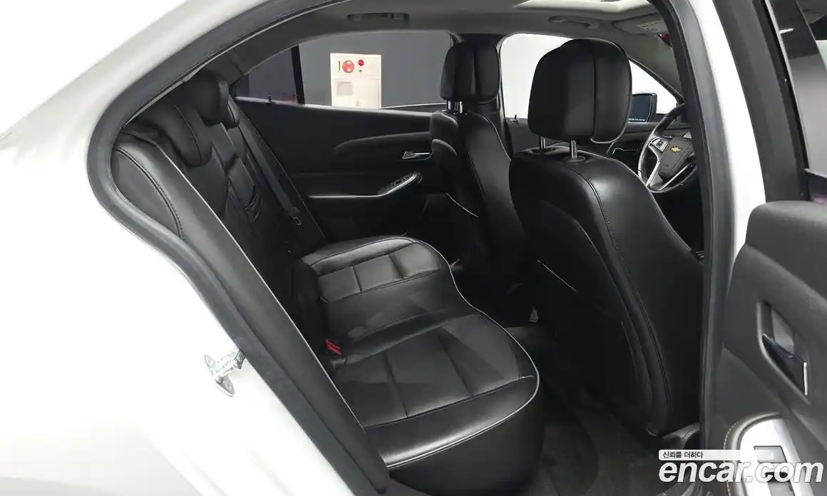 Chevrolet Malibu 2013 2.0 автомат (гидро), фото 18