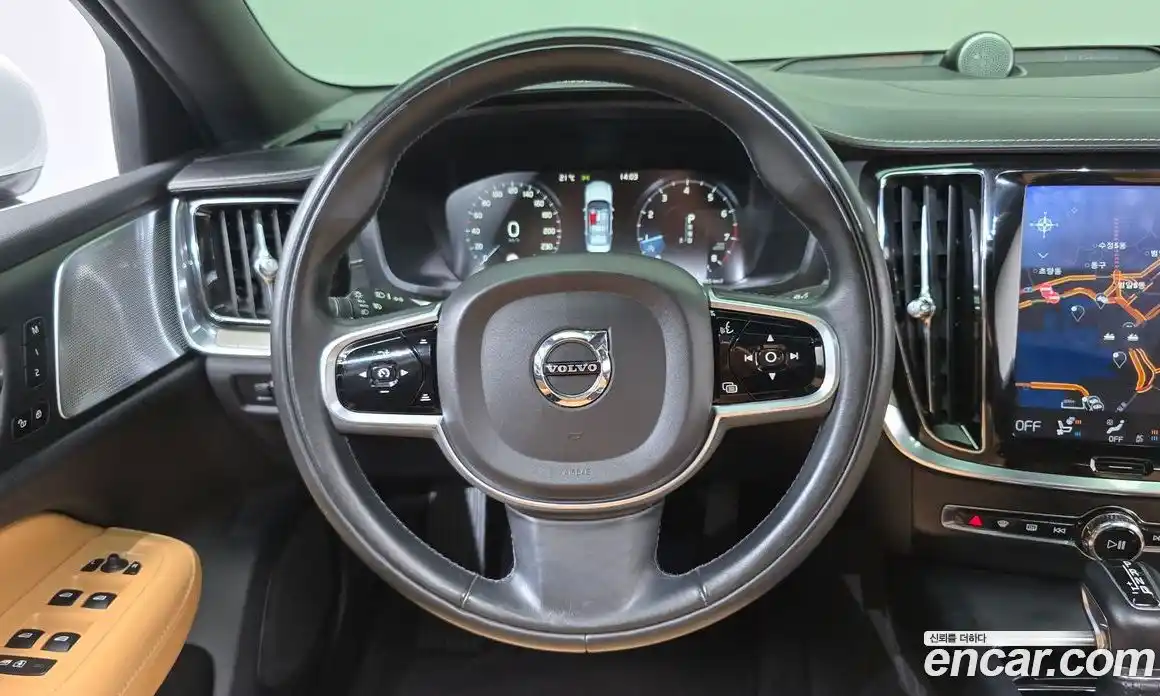 Volvo S60 2019 2.0 автомат (гидро), фото 13