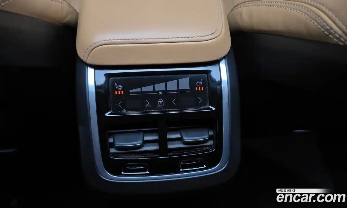 Volvo S60 2019 2.0 автомат (гидро), фото 19