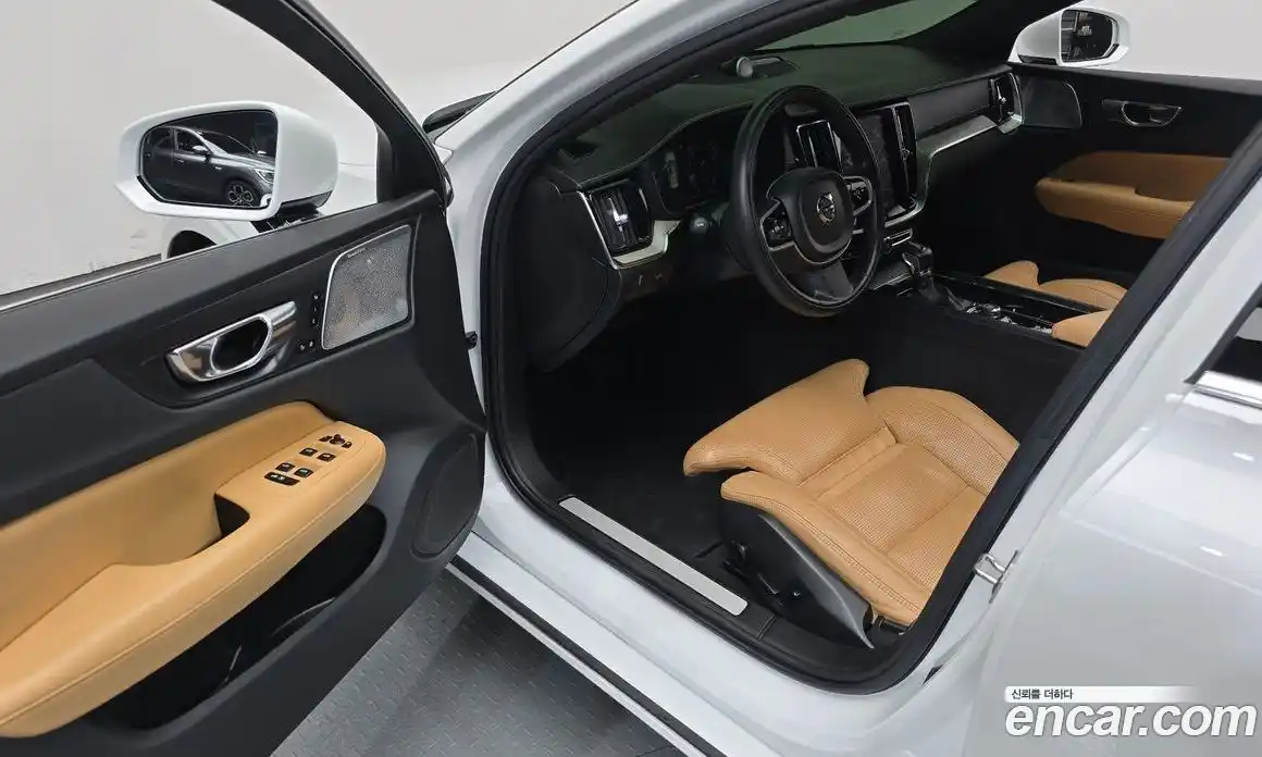 Volvo S60 2019 2.0 автомат (гидро), фото 10