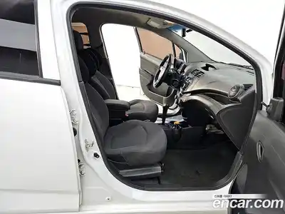 Chevrolet Spark 2011 1.0 автомат (гидро), миниатюра 5