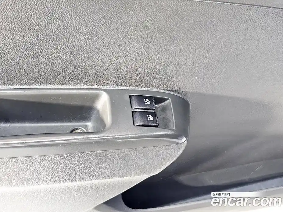 Chevrolet Spark 2011 1.0 автомат (гидро), фото 10