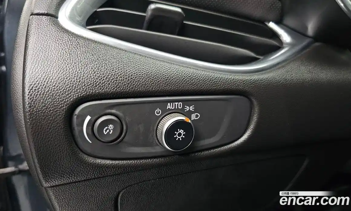 Chevrolet Malibu 2019 2.0 автомат (гидро), фото 26