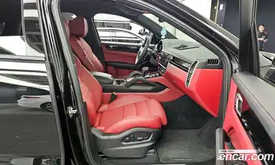 Porsche Cayenne 2023 3.0 автомат (гидро), миниатюра 11