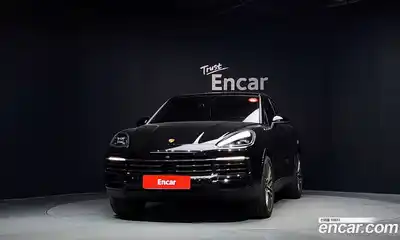 Porsche Cayenne 2023 3.0 автомат (гидро), миниатюра 3
