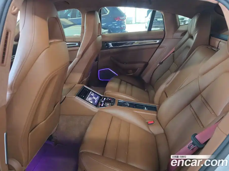 Porsche Panamera 2019 4.0 автомат (гидро), фото 11