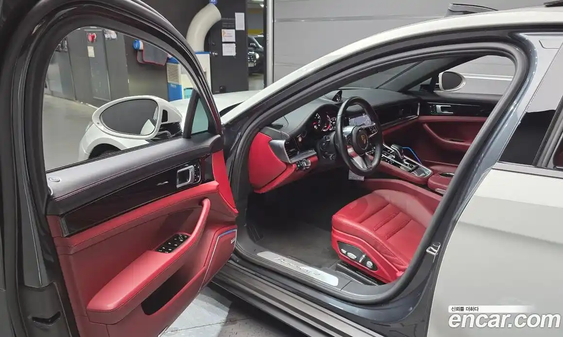 Porsche Panamera 2018 3.0 автомат (гидро), фото 13