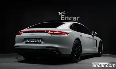 Porsche Panamera 2018 3.0 автомат (гидро), миниатюра 2