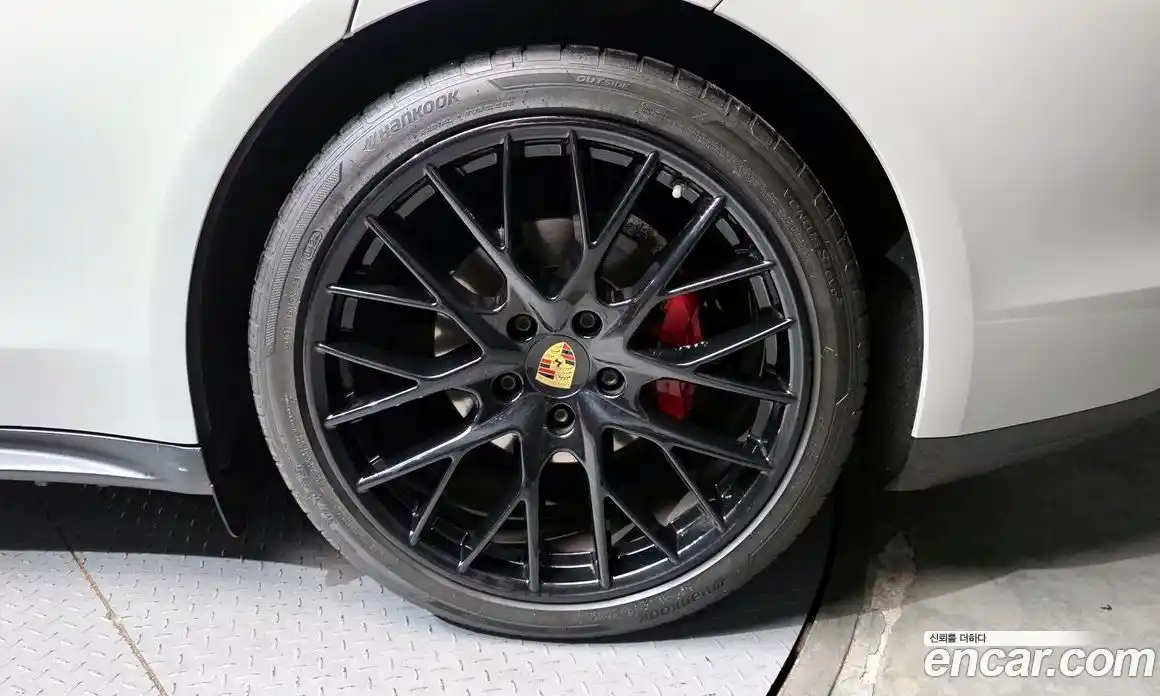 Porsche Panamera 2018 3.0 автомат (гидро), фото 7