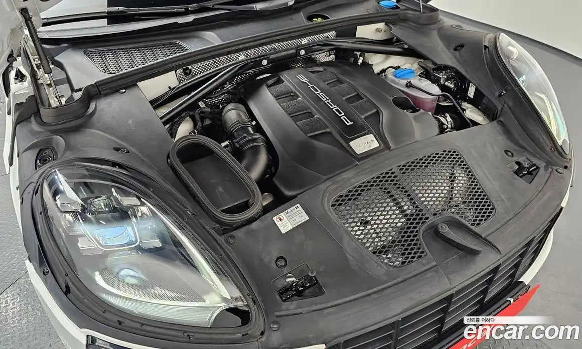 Porsche Macan 2017 3.0 автомат (гидро), фото 6
