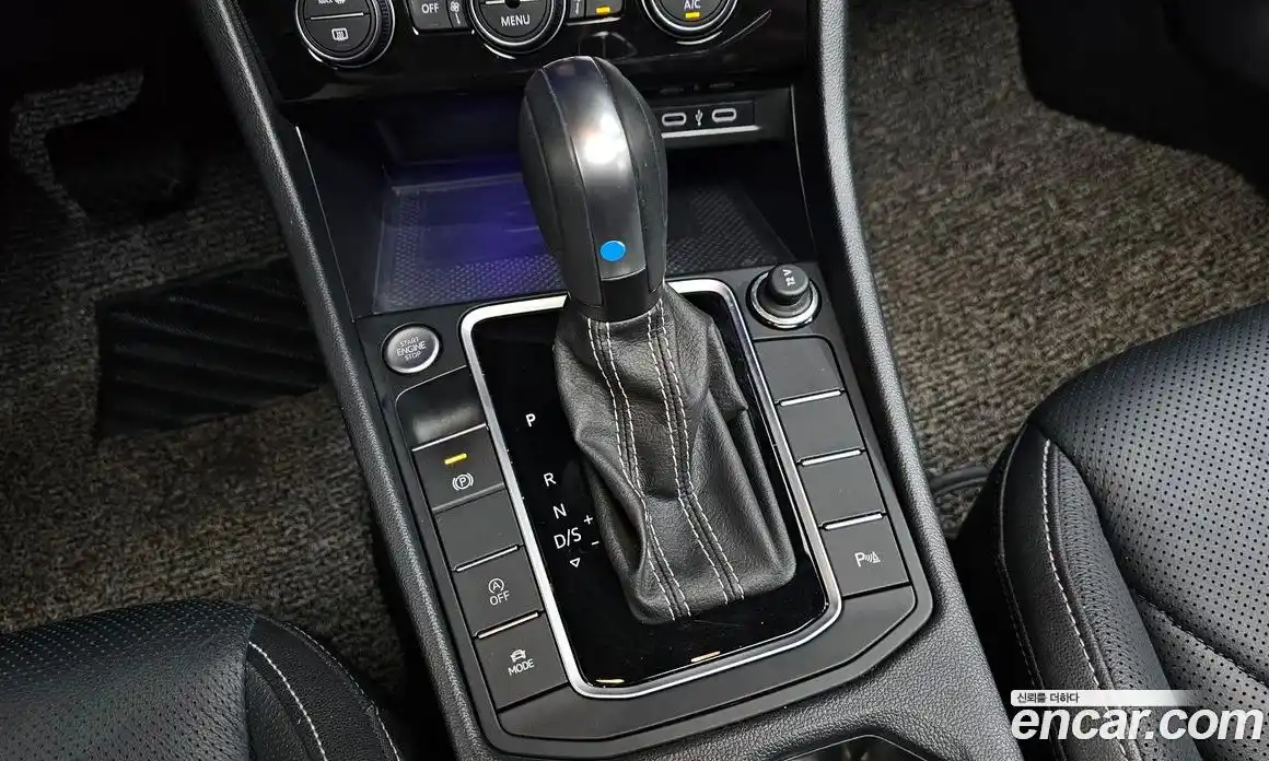 Volkswagen Jetta 2021 1.4 автомат (гидро), фото 12