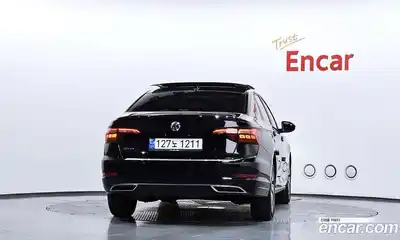 Volkswagen Jetta 2021 1.4 автомат (гидро), миниатюра 4