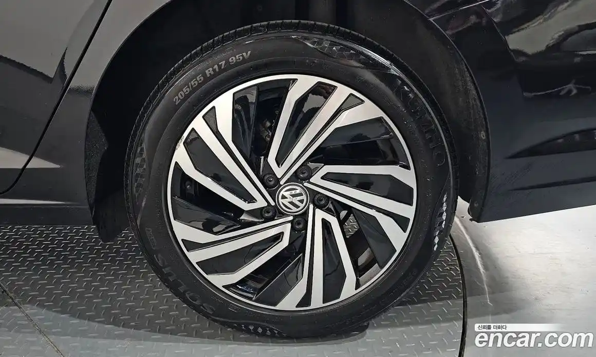 Volkswagen Jetta 2021 1.4 автомат (гидро), фото 7