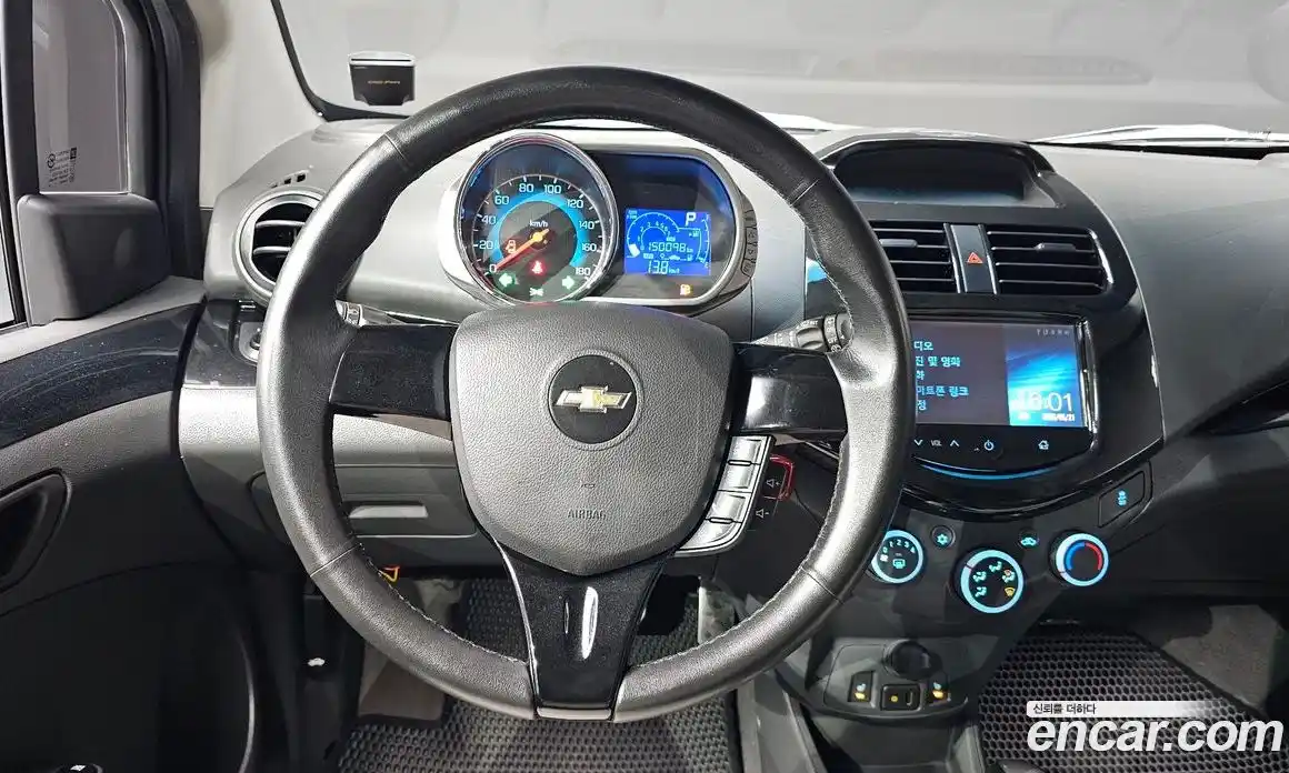 Chevrolet Spark 2015 1.0 автомат (гидро), фото 20