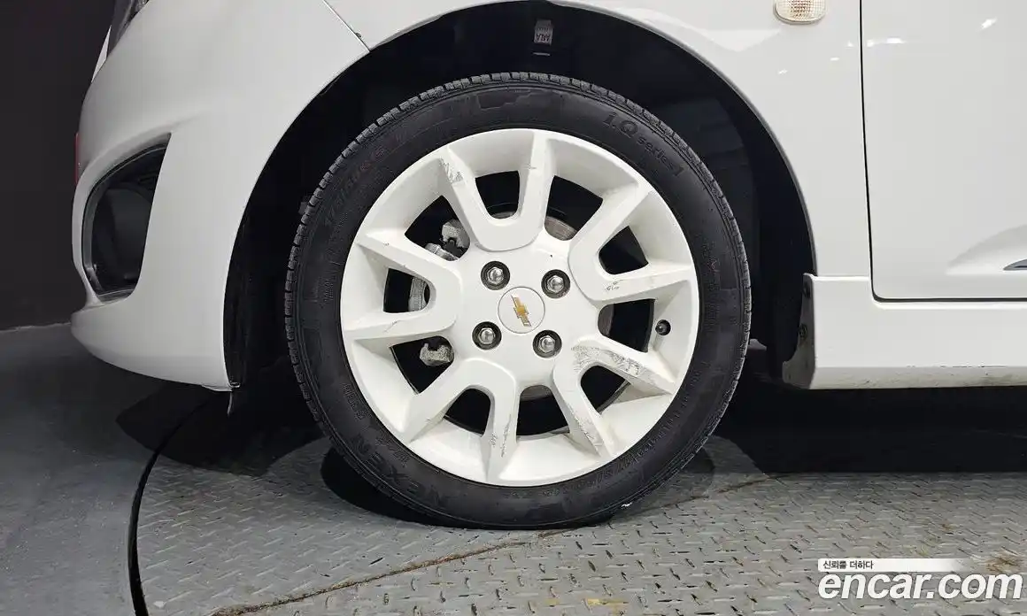 Chevrolet Spark 2015 1.0 автомат (гидро), фото 5