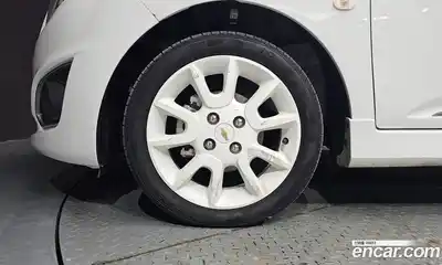 Chevrolet Spark 2015 1.0 автомат (гидро), миниатюра 5