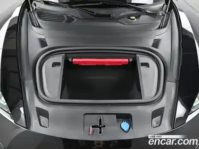 Porsche Taycan 2025 автомат (гидро), миниатюра 6