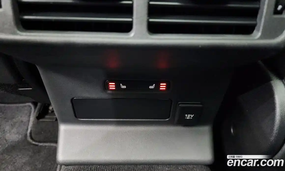 Land Rover Range Rover Velar 2021 3.0 автомат (гидро), фото 35