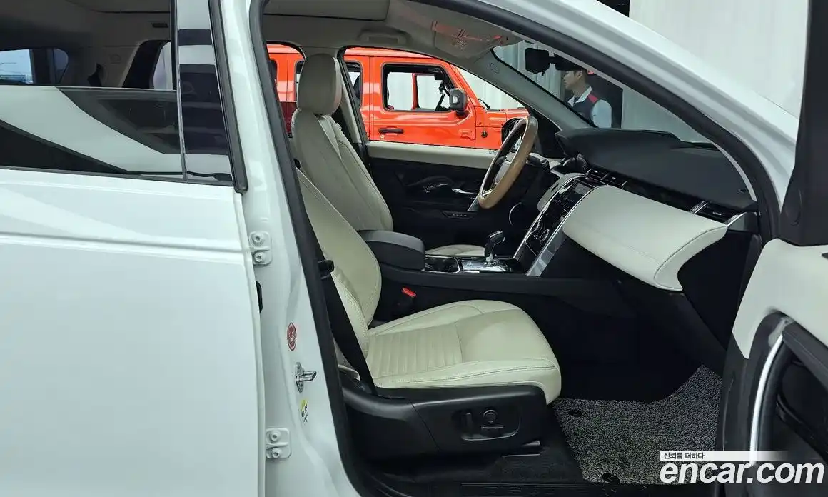 Land Rover Discovery Sport 2020 2.0 автомат (гидро), фото 11