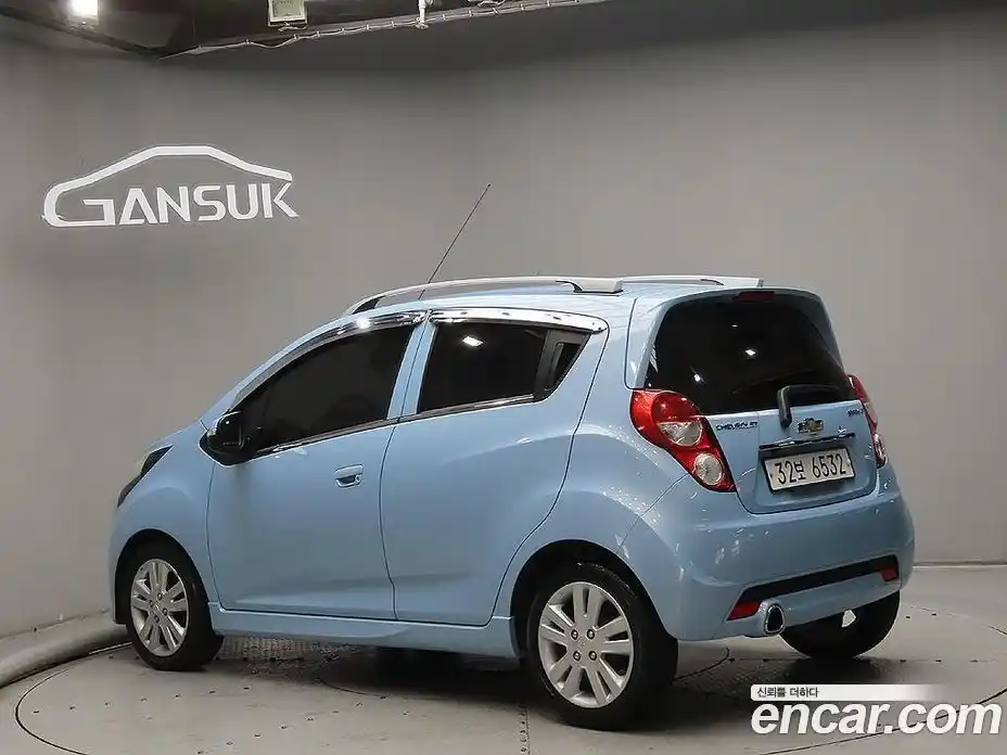 Chevrolet Spark 2014 1.0 автомат (гидро), фото 3