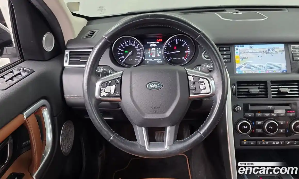 Land Rover Discovery Sport 2016 2.0 автомат (гидро), фото 13
