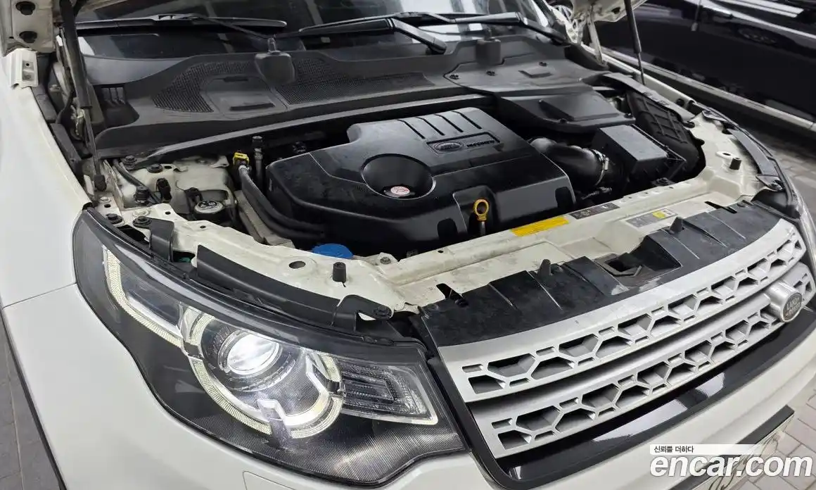 Land Rover Discovery Sport 2016 2.0 автомат (гидро), фото 6