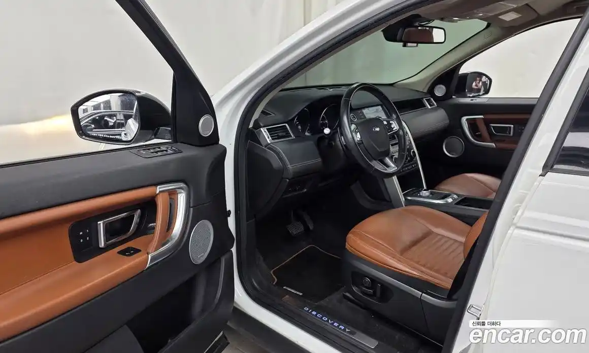 Land Rover Discovery Sport 2016 2.0 автомат (гидро), фото 10